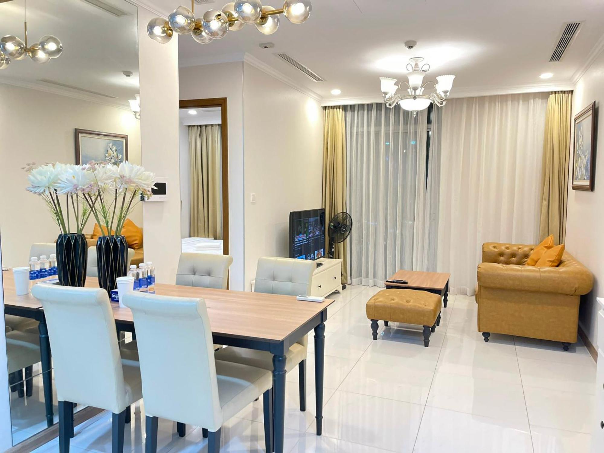 Vinhomes Lux * TP. Hồ Chí Minh